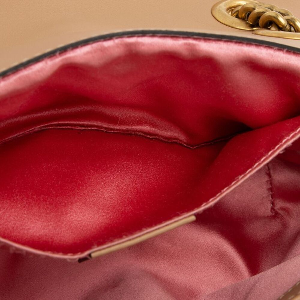 Gucci Metallic Matelasse Leather Pearl GG Marmont Mini Flap Bag - Picture 11 of 15